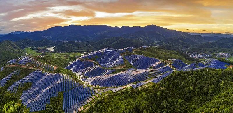 与光的这次交会,走了二十年