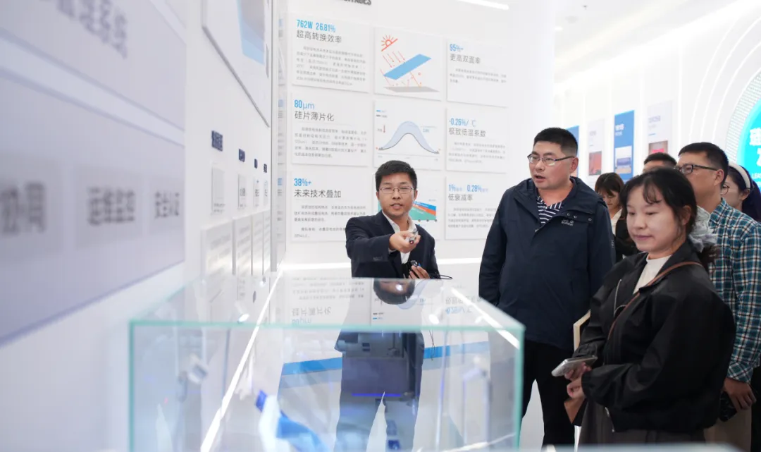 琏升光伏精彩亮相“万千气象看四川”眉山专场，多家媒体齐力关注！